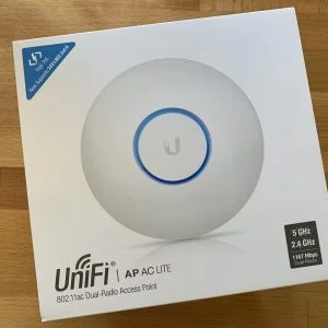 Ubiquiti UniFi AP AC Lite Indoor Access Point (UAP-AC-Lite)