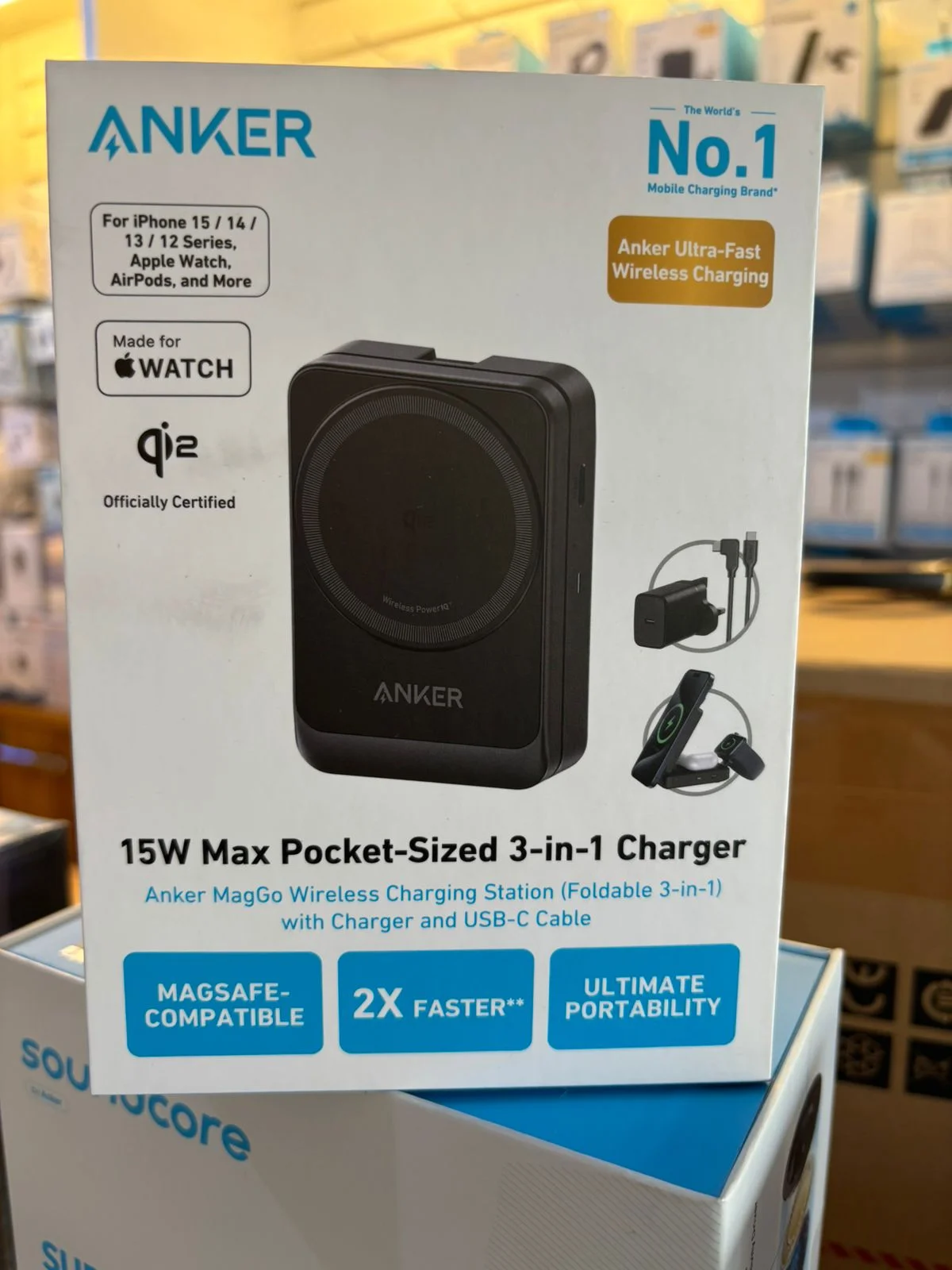 Anker MagGo 15W Wireless charger Anker MagGo 15W Wireless charger